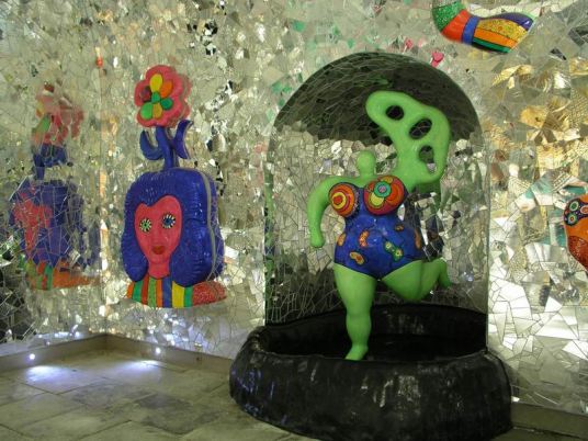"Grotte", Niki de Saint Phalle. Donada a la ciudad de Hannover en el año 2000
